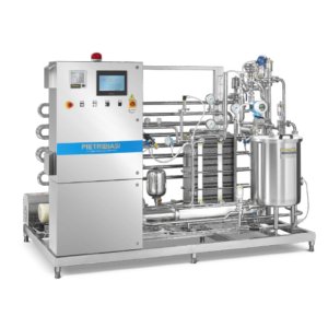 Flash pasteurizer for carbonated drinks and beer